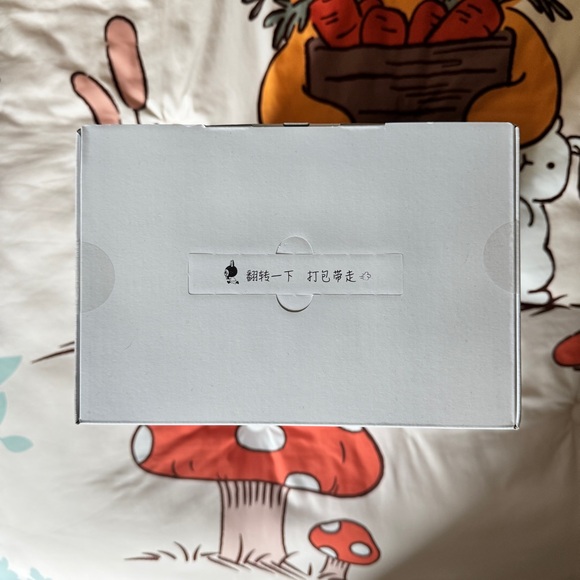 Pop Mart - THE MONSTERS FLIP WITH ME Vinyl Plush Doll - Brand New Labubu + GIFT! - Picture 9 of 13